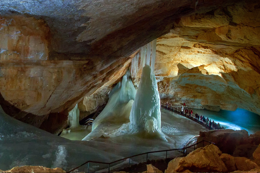 Dachstein Eishöhle und Mammuthöhle im Salzkammergut | Seehotel im Weyer OÖ Ausflugsziel im Salzkammergut | Seehotel im Weyer in Oberösterreich